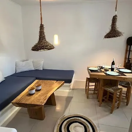 Bonis Windmill Mykonos Apartment - By Hospirit *