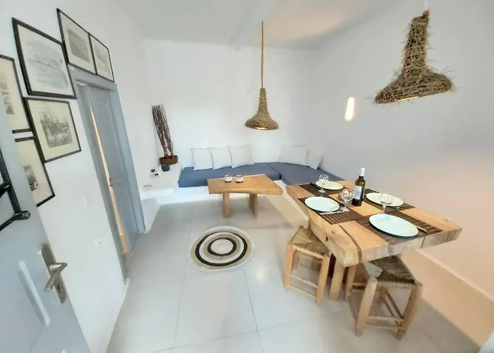 Bonis Windmill Mykonos Apartment - By Hospirit Mykonos Town