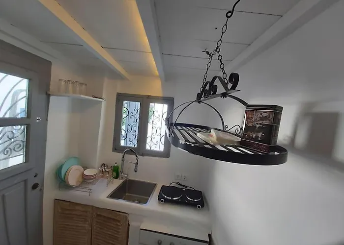 Bonis Windmill Mykonos Apartment - By Hospirit * Mykonos Town